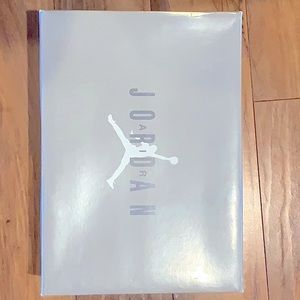 Lightly used Jordan 11 cool grays